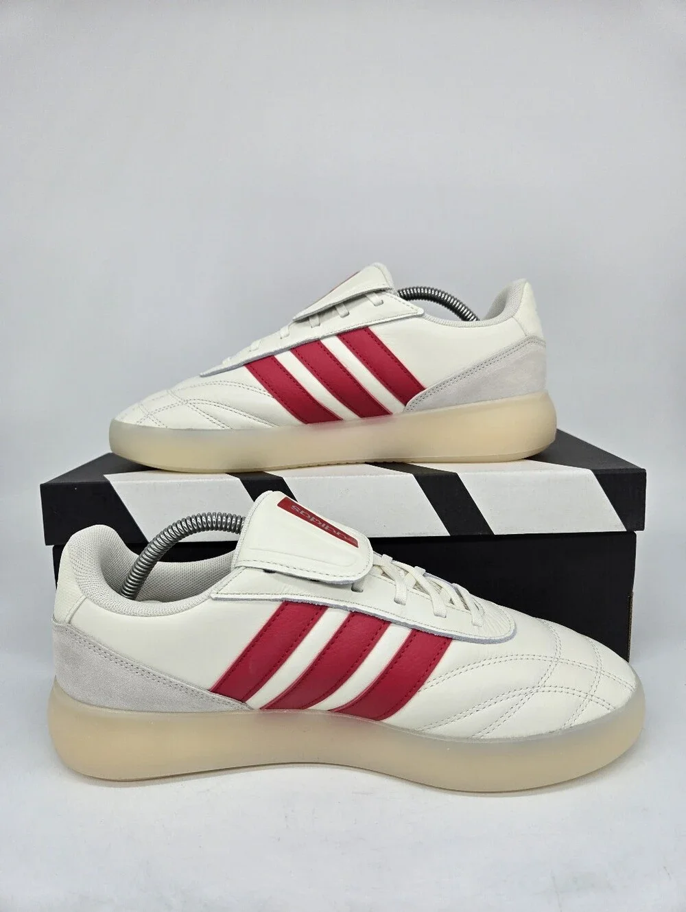 adidas Men's Barreda Mundial HQ2353 Off White Pure Ruby Shoes Size 11